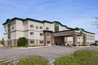 Wingate by Wyndham Pueblo Hotels in 