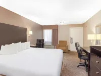 Ramada by Wyndham Fresno North