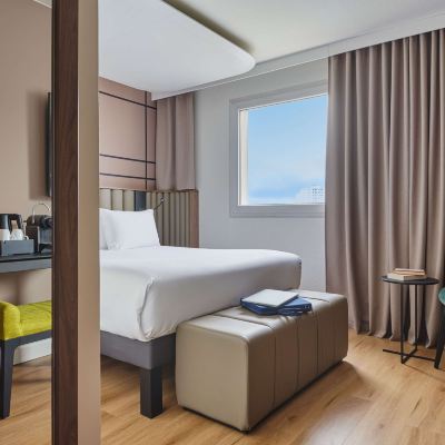 Superior Double Room Hotel La Place Nanterre La Défense Promo Code