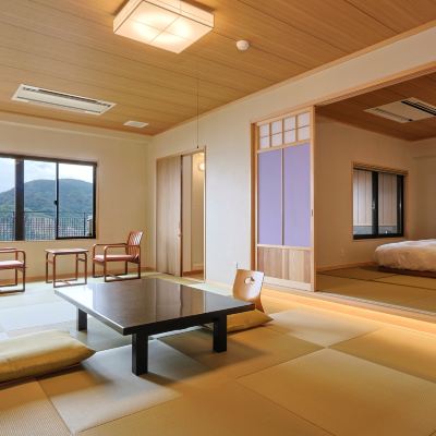 主樓日式西式混合帶露天浴池，海景 奧伊根溫泉 油屋本館優惠