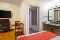 Motel 6 Hesperia, CA - East