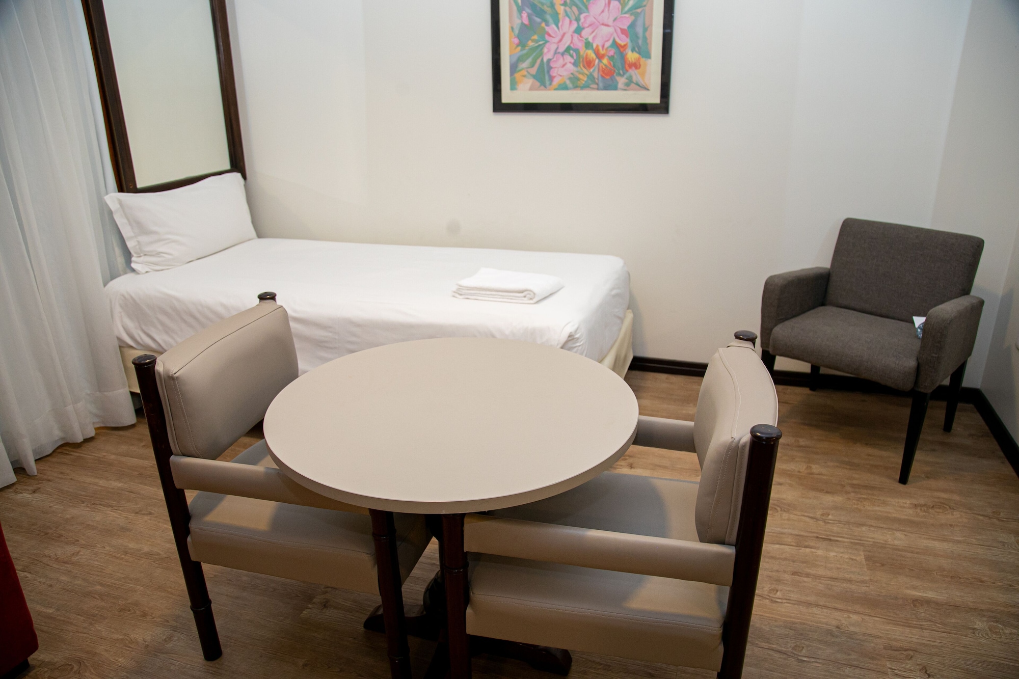 高级卡萨尔床房