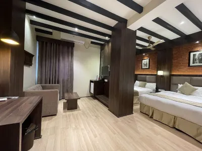 Hotel Kailash Hotels in 