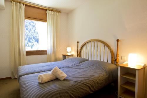 带停车位的两卧室公寓