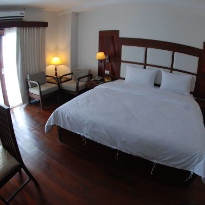 Superior Double Room River City Hotel Promo Code