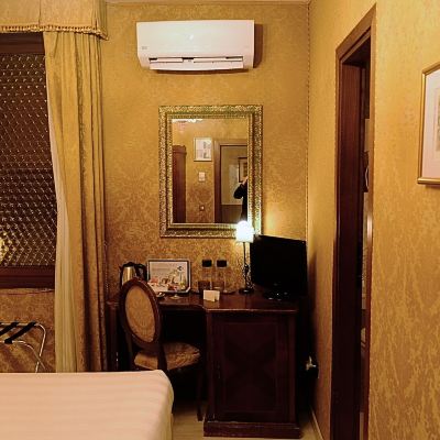 Traditional Double Or Twin Room, 1 Bedroom, Mezzanine Hotel San Gallo Promo Code