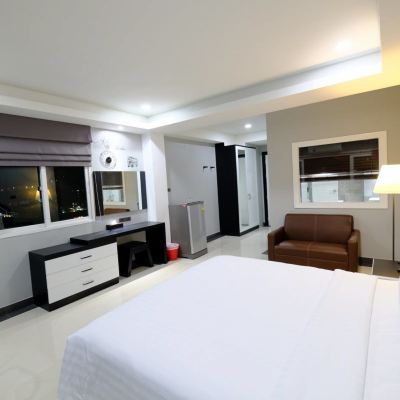 Deluxe Room The Tung Promo Code