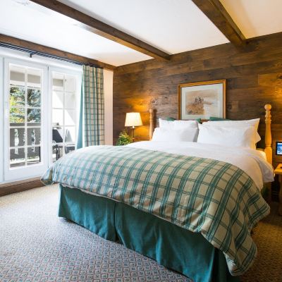 Gore Creek 1 Bedroom Suite 1 King and Single Murphy Sonnenalp Promo Code