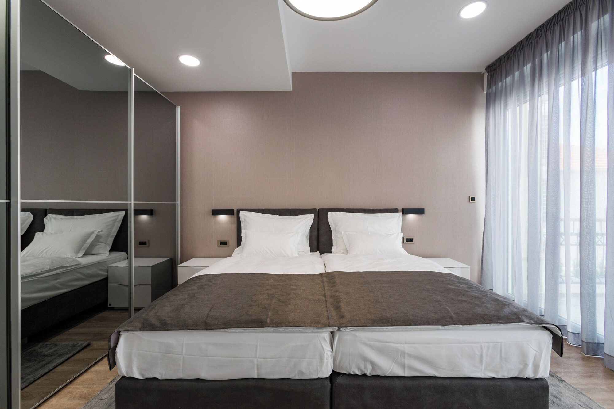 舒适双人或双床间