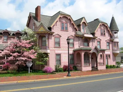 The Towers Bed & Breakfast Hotels in 
