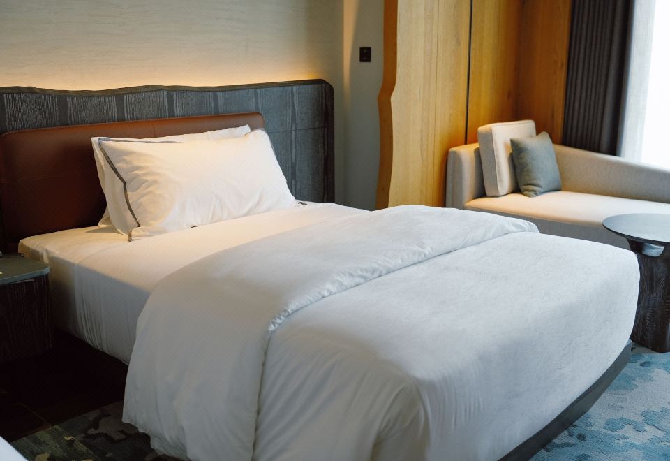 行政海景双床房