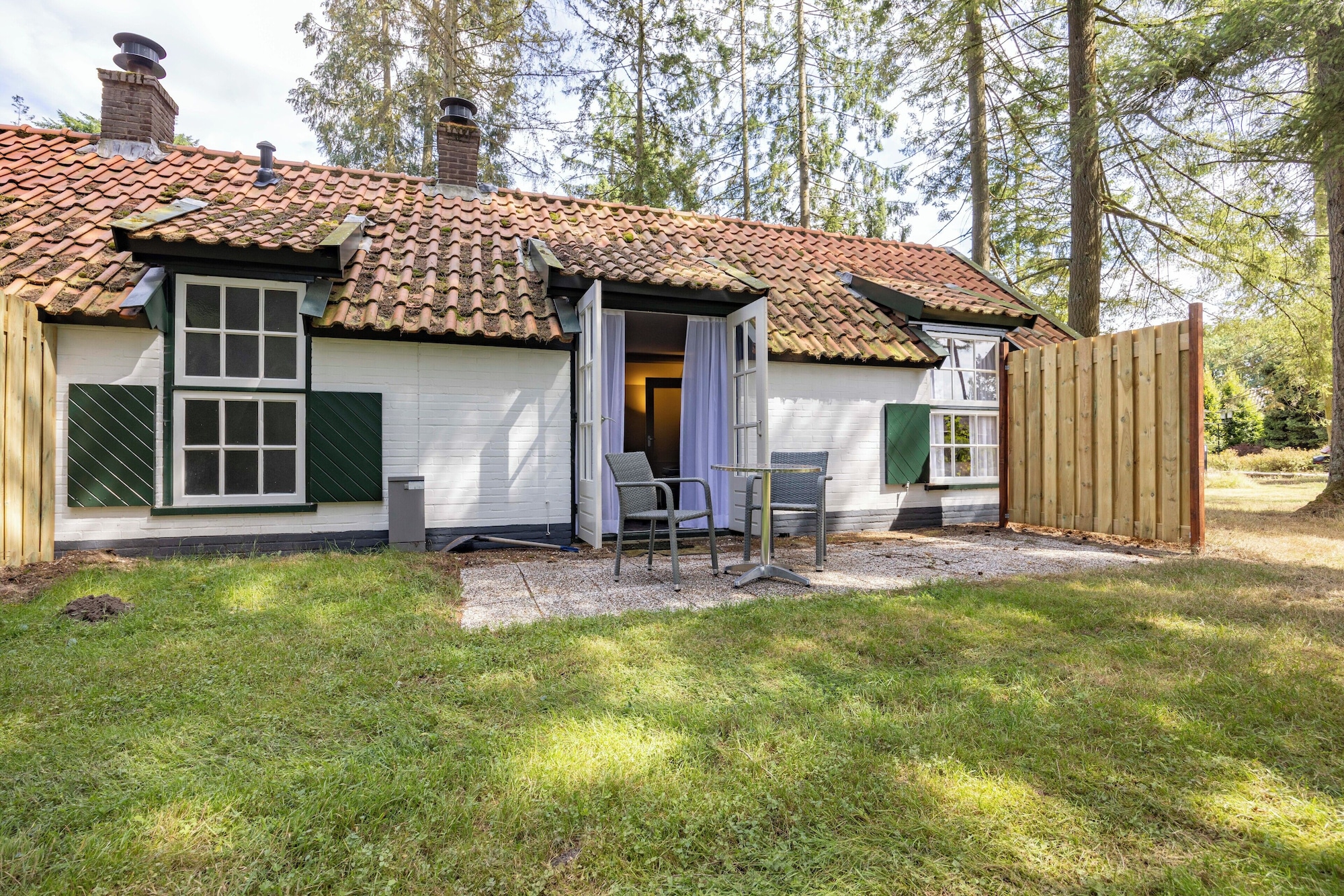 带露台的家庭房