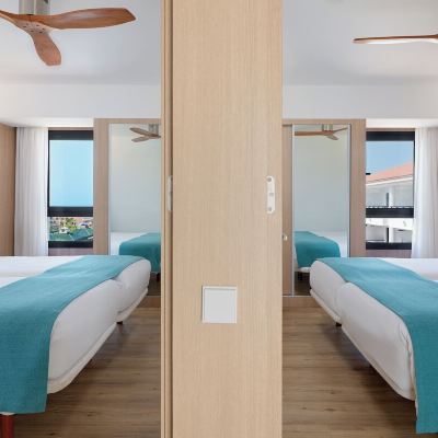 Family Duplex Hotel Parque La Paz Promo Code