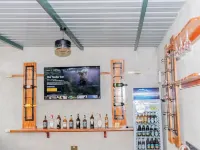 Lux Suites Enkarsis Bungalow Kisaju Hoteles en Central