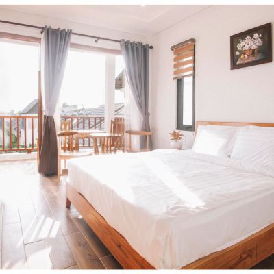 Deluxe Double Room La Nube Residence Promo Code