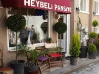 Heybeliada Hostel Hotele w: 