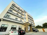 Crisp Royal Hotel