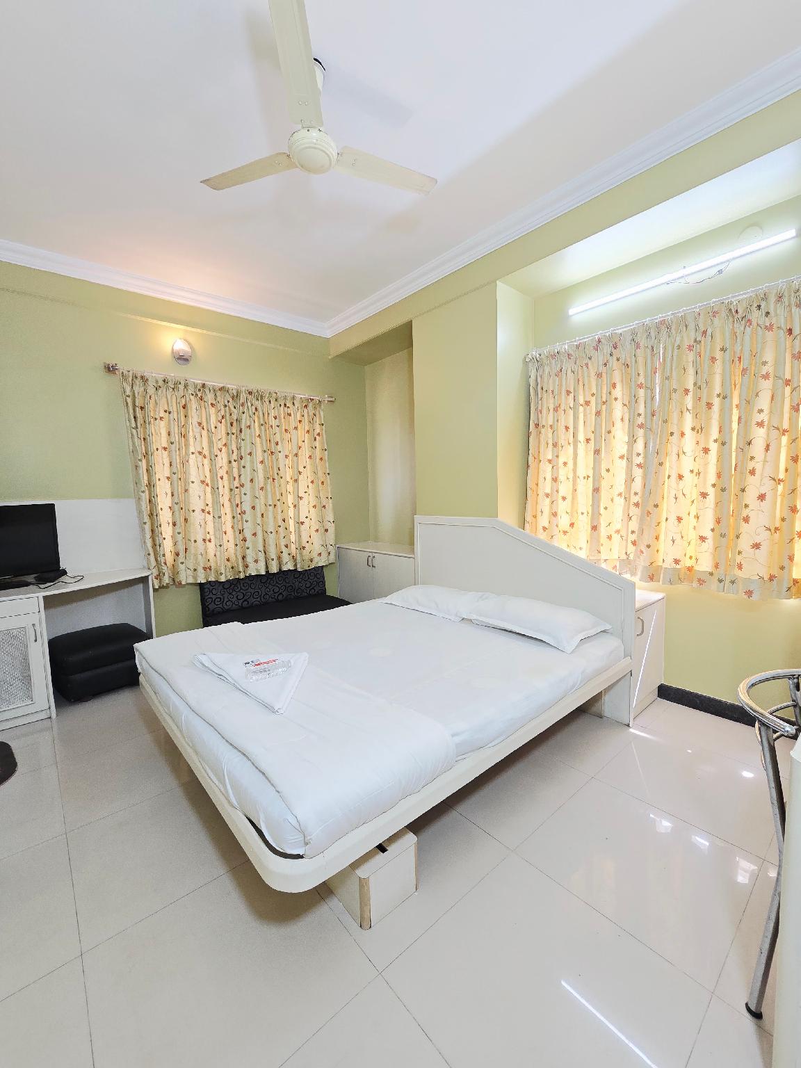 标准双人间 - 带风扇