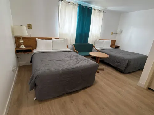 Lake-Vu Motel