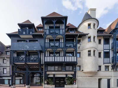 Hôtel Mercure Deauville Centre Отели в г. 