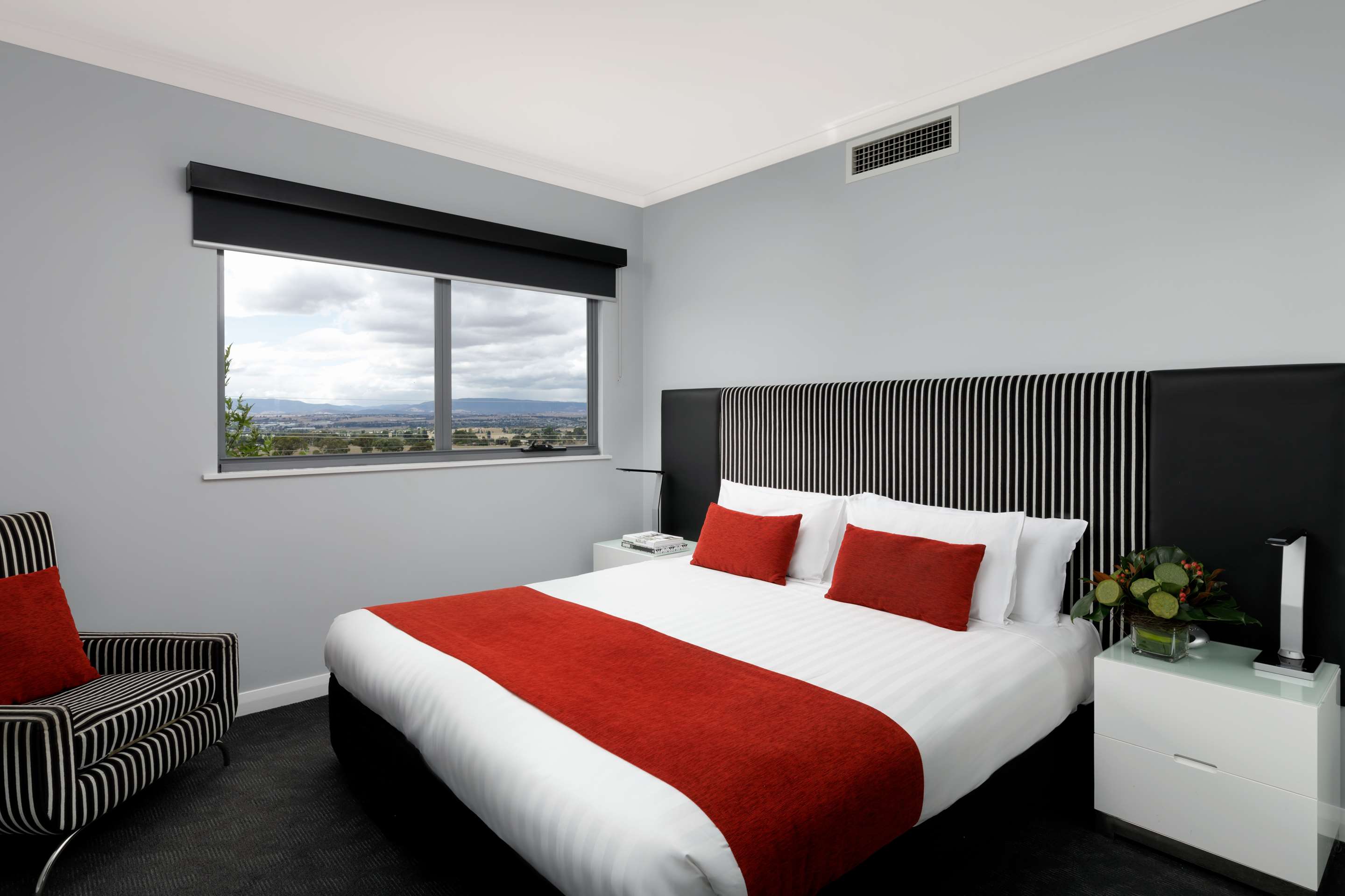 Rydges Mount Panorama Bathurst, an EVT hotelThree Bedroom Apartment
