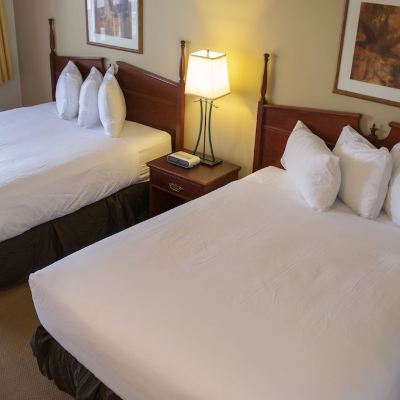 Deluxe Double Room with Two Queen Beds