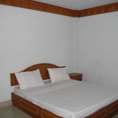 Standard Room Yong Dee Apartment Promo Code