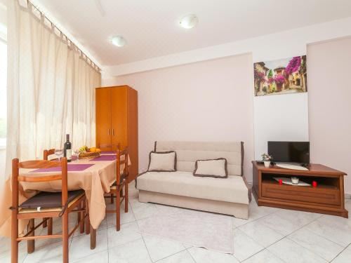 特大床一室房（带梳化床）