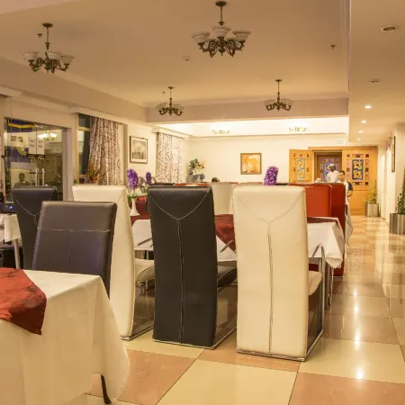 Le Park Hotel