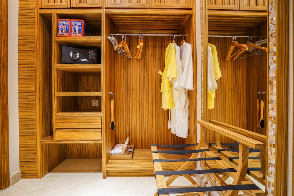 山景溫泉雙床房-私家泡池-認證溫泉水入房-景觀陽臺-獨立浴缸