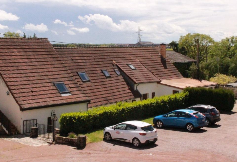Gites de Montvaltin - Housity