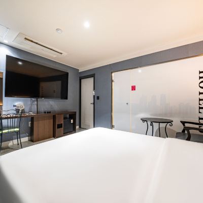 Special Price For Vehicles Only (Parking Available, Random Room Assigned) Suwon 17st 쿠폰