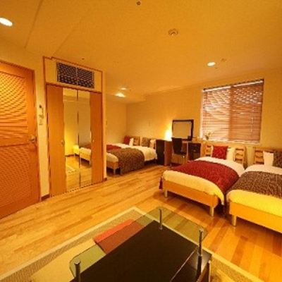 フォースルーム シーサイドホテルツインズももち クーポン