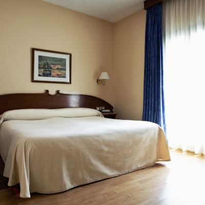 Standard Double or Twin Room Gaudi Hotel Promo Code