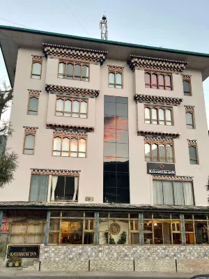 Khamsum Inn Hotel a 