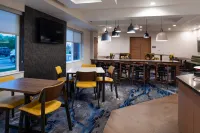 Fairfield Inn & Suites Beloit