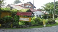 Honduyate Hotels in 