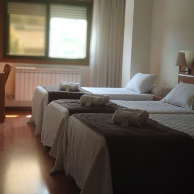 Comfort Triple Room Hotel Avión Promo Code