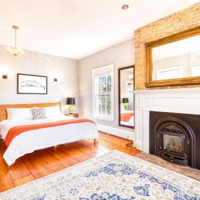 Deluxe Master Suite 4 Hudson Mariner Promo Code