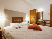Pan Hotel فنادق في دلفي