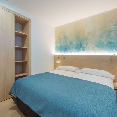 Deluxe Penthouse, 2 Bedrooms, Hot Tub, Sea View Aparthotel Fontanellas Playa Promo Code