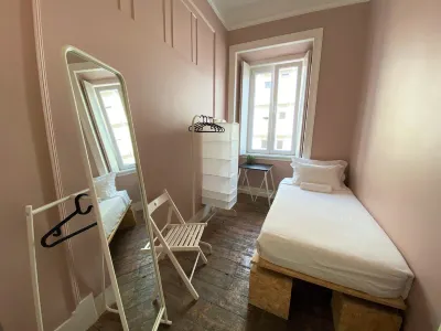 Green Heart Hostel Hotele w: 