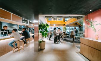 Landabout Tokyo - Housity