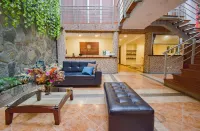 Hotel Mónaco Armenia