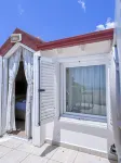 Abelia Hotel
