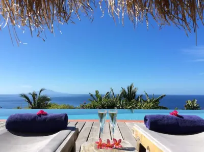 Tet Rouge Resort Hotels in 