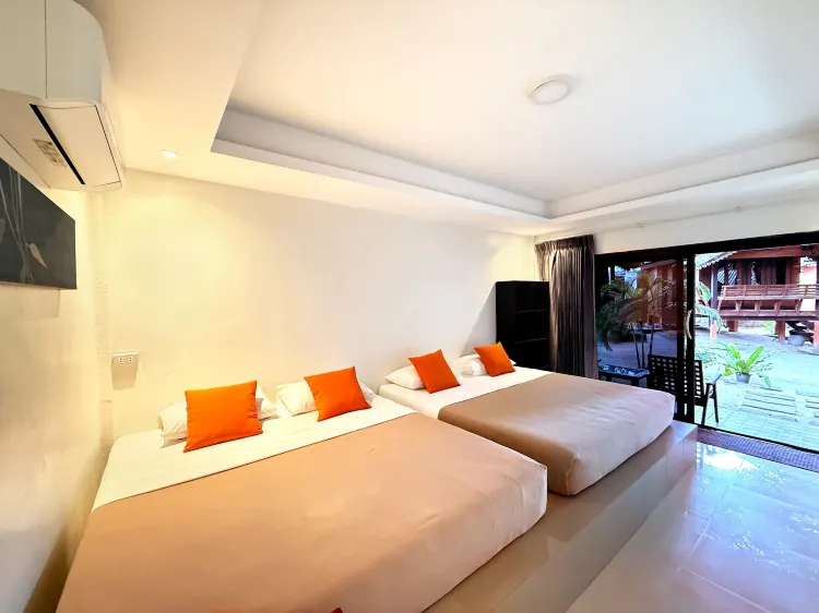 ห้องสแตนดาร์ด 4 ที่นอน