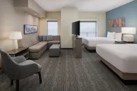 Hyatt House Fresno Campus Pointe