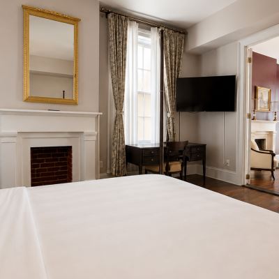 Executive King Suite Maison Saint Charles by Hotel RL Promo Code