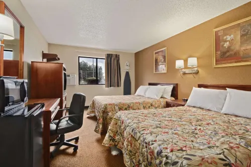 Super 8 by Wyndham Richmond Airport VA